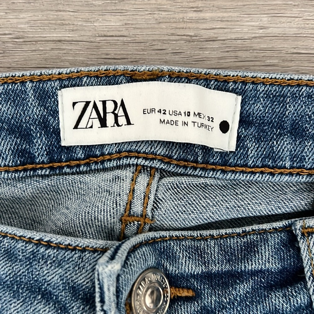 Zara Jean - Picture 3 of 5